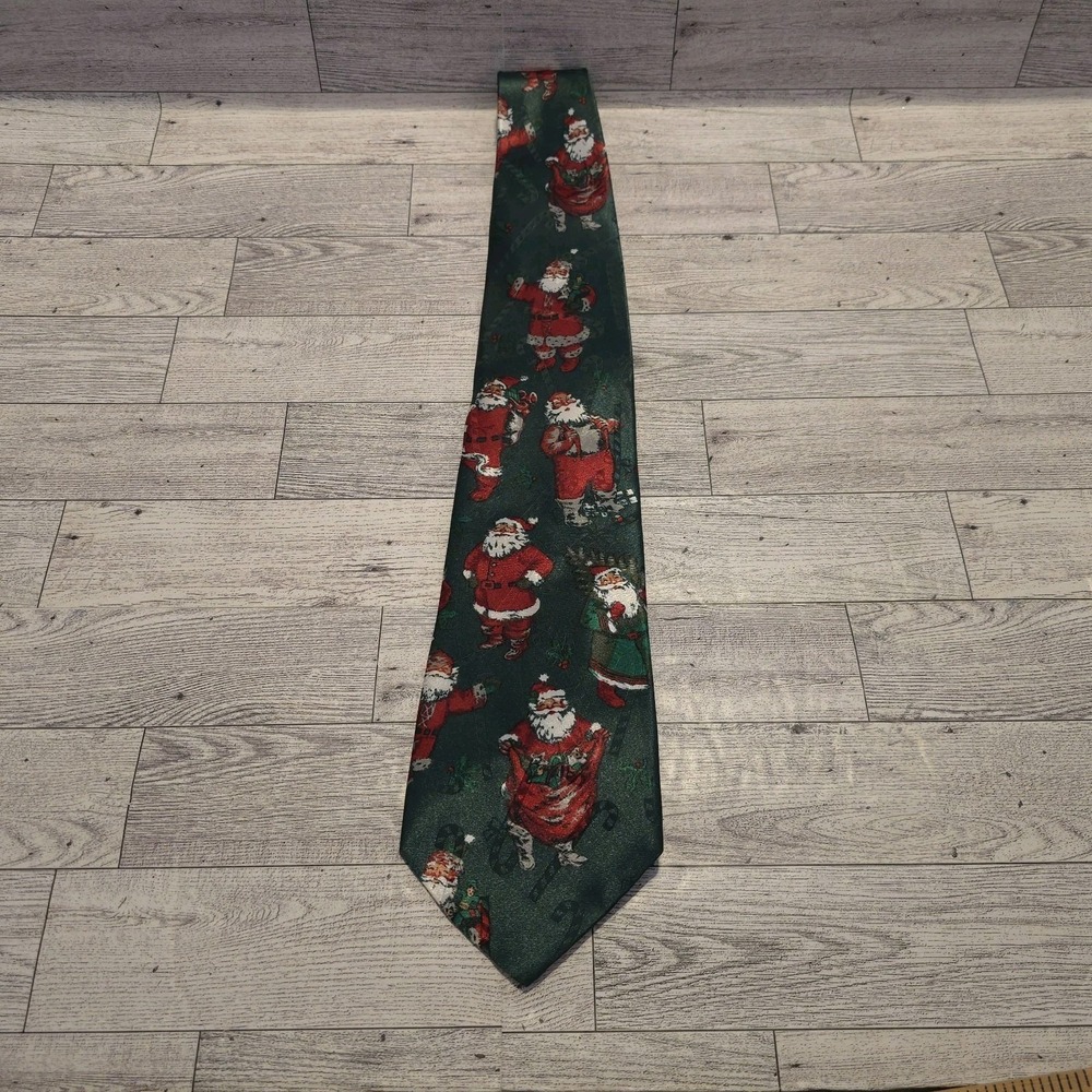Hallmark Yule Tie Greetings Christmas‎ Necktie Santa Holly Green Made USA